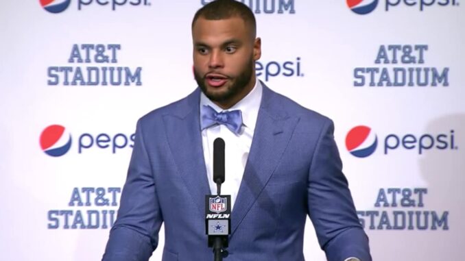 BREAKING NEWS: Dallas Cowboys Quarterback Dak Prescott quetioned Head coach Mike McCarthy about reaction TOWARDS.....SEE MORE..